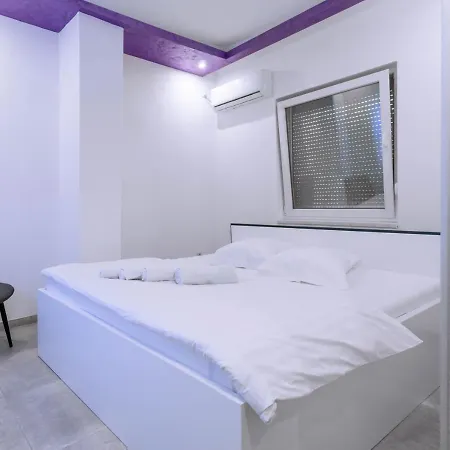 Terex דירה *